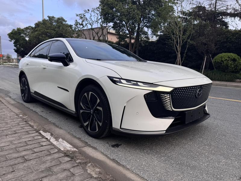 Mazda EZ-6, 2024 — фото 3 из 12