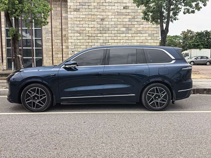 Changan Deepal S09, 2025 — фото 3 из 9