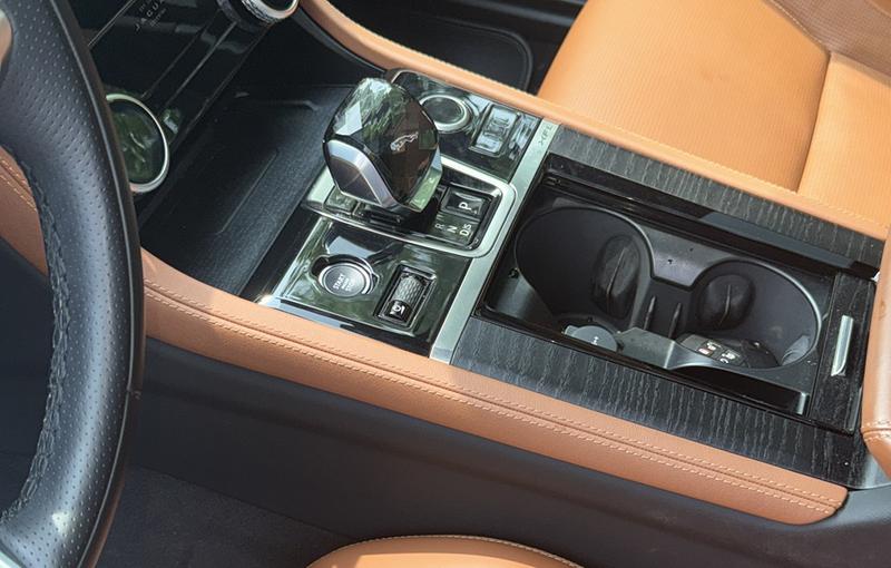 Jaguar XF L, 2023 — фото 9 из 12