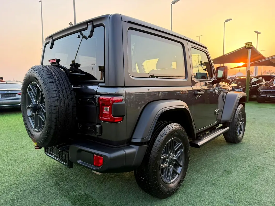 Jeep Wrangler, 2025 — фото 5 из 10