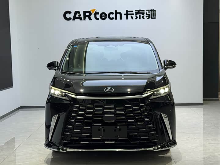 Lexus LM, 2023 — фото 2 из 9