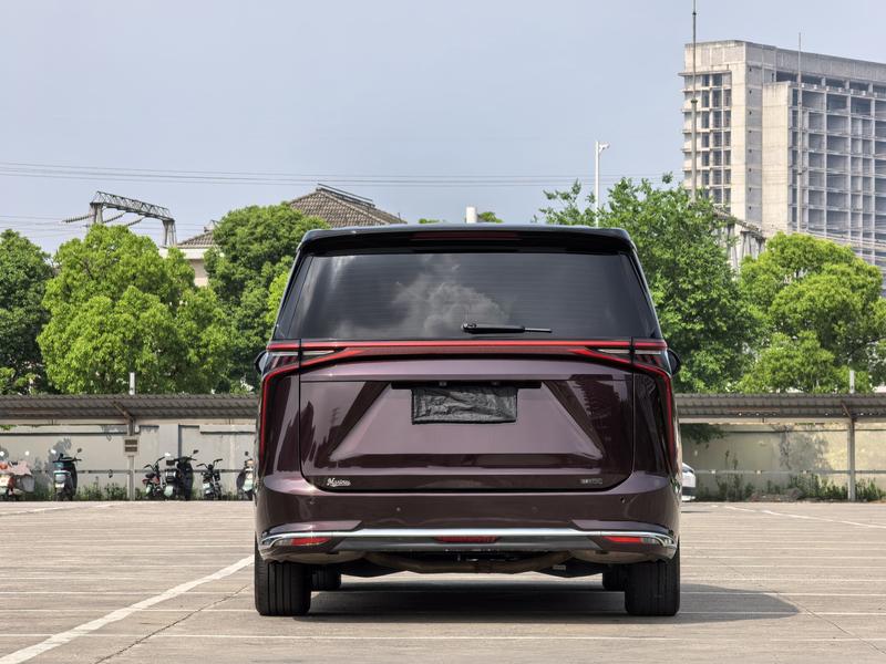 Maxus G90, 2022 — фото 6 из 12