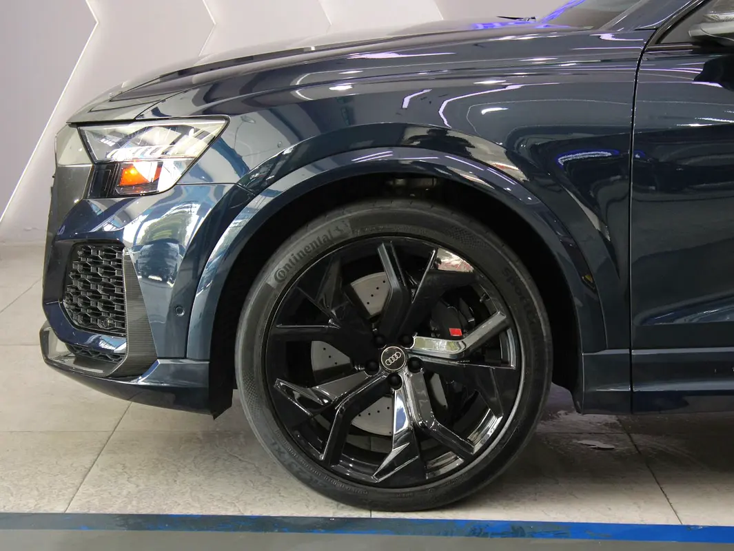 Audi RS Q8, 2024 — фото 8 из 10
