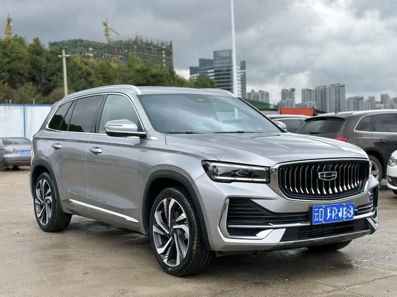 Geely Monjaro, 2022 — фото 3 из 10