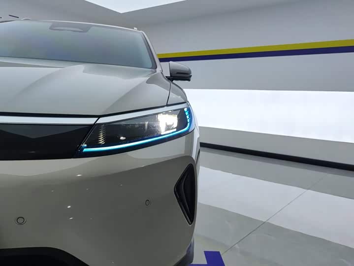 BYD Sea Lion 05 DM-i Hybrid, 2025 — фото 5 из 9
