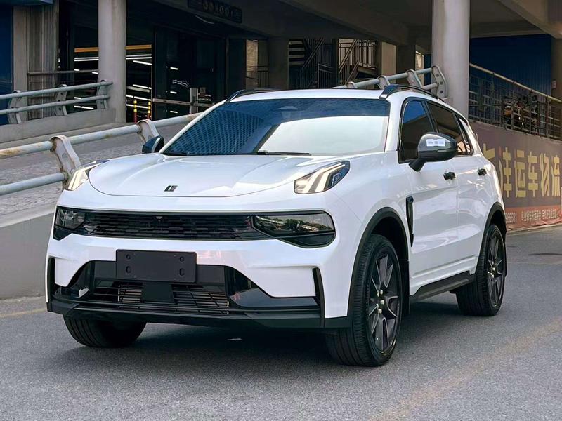 Lynk & Co 01, 2025 — купить в Санкт-Петербурге под ключ