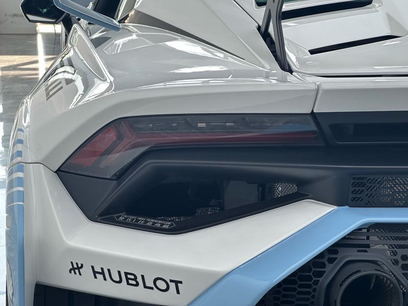 Lamborghini Huracán, 2023 — фото 8 из 12