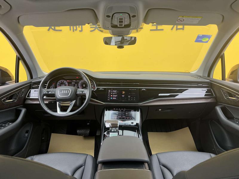 Audi Q7, 2021 — фото 8 из 12