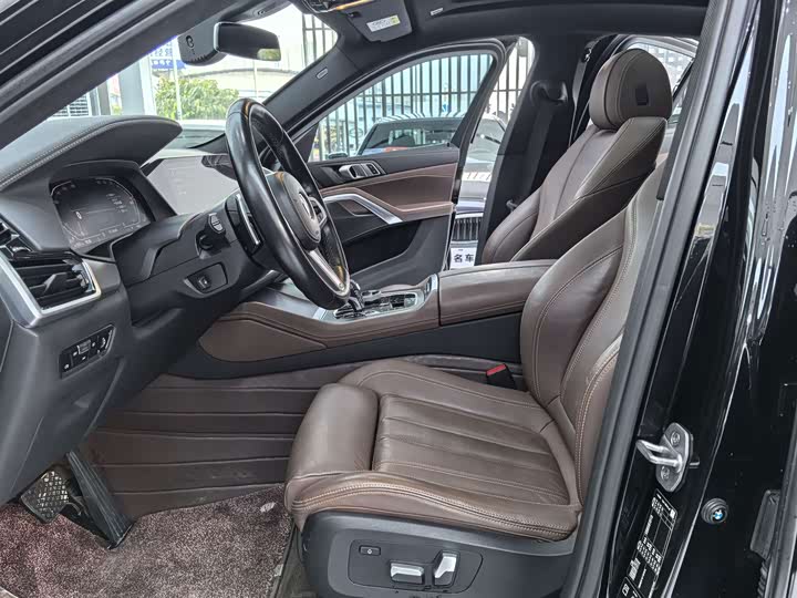 BMW X6, 2022 — фото 5 из 9