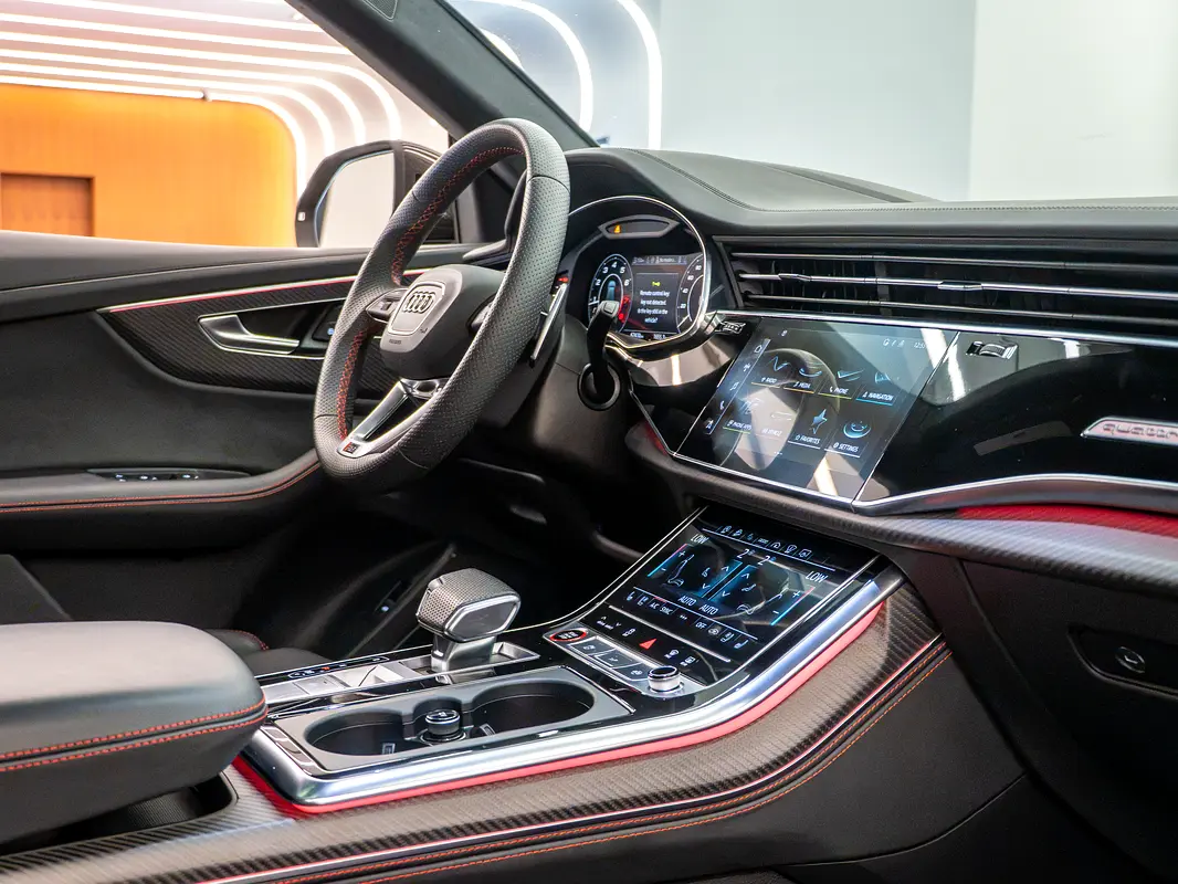 Audi RS Q8, 2024 — фото 9 из 10
