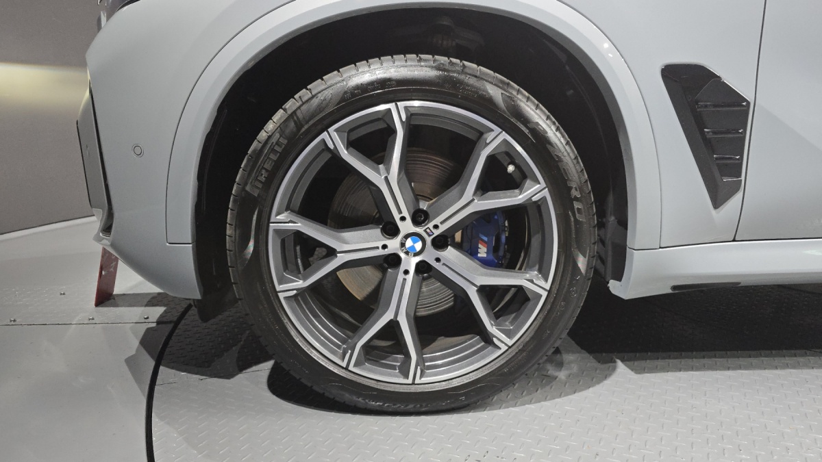 BMW X5, 2025 — фото 5 из 12