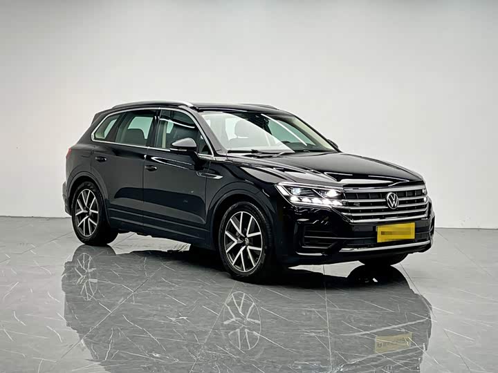 Volkswagen Touareg, 2022 — фото 8 из 9