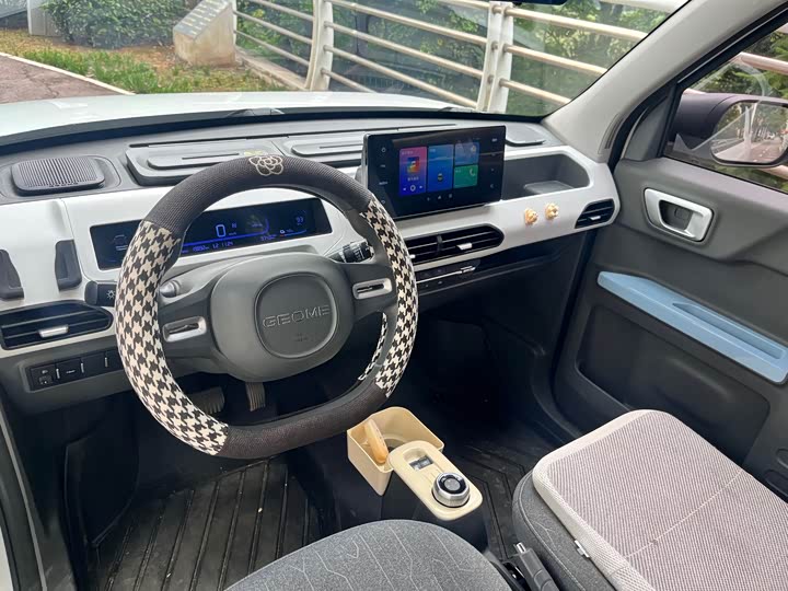Geely Galaxy Panda Mini, 2023 — фото 6 из 9