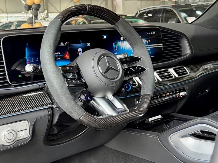 Mercedes-Benz GLS-Class AMG, 2025 — фото 7 из 9