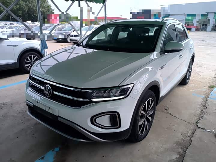 Volkswagen T-Roc, 2024 — купить в Санкт-Петербурге под ключ