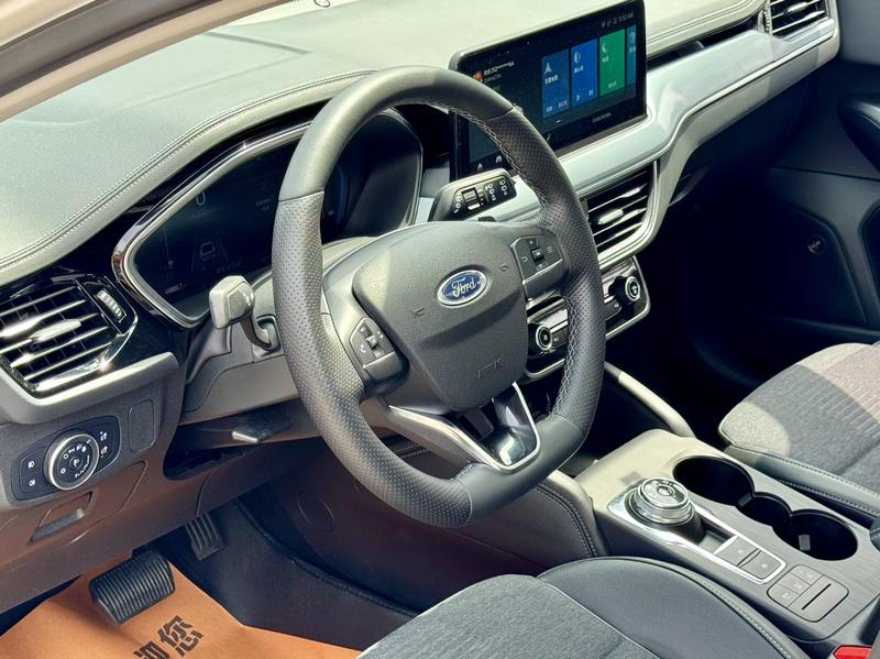 Ford Focus Active, 2021 — фото 10 из 12