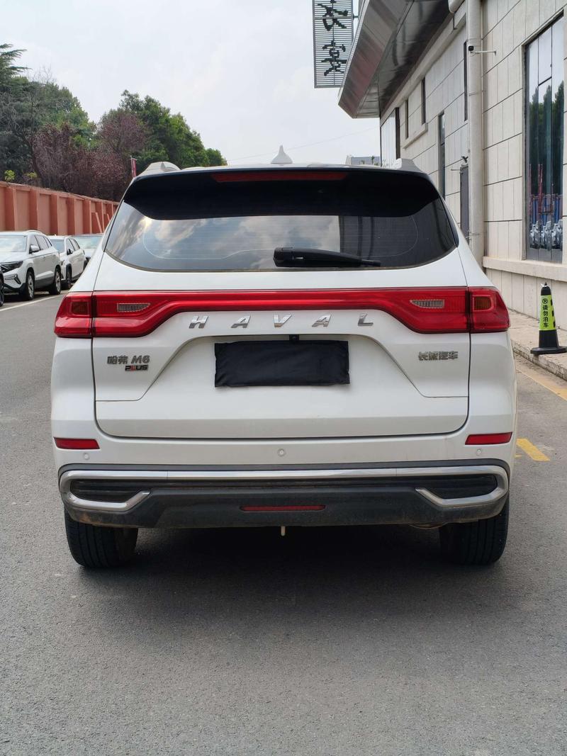 Haval M6, 2022 — фото 3 из 10