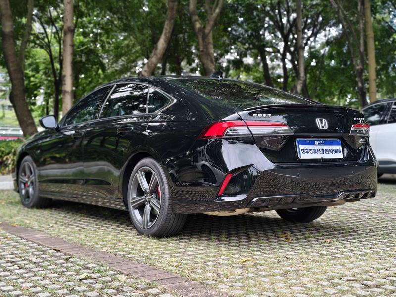 Honda Inspire, 2025 — фото 5 из 12