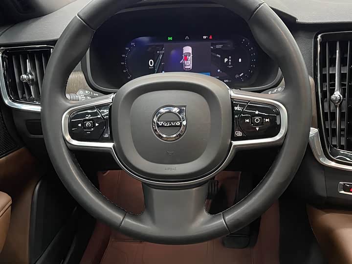 Volvo V90, 2024 — фото 5 из 9
