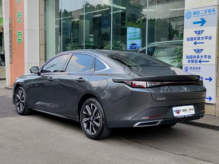Changan Eado Plus, 2025 — фото 4 из 9