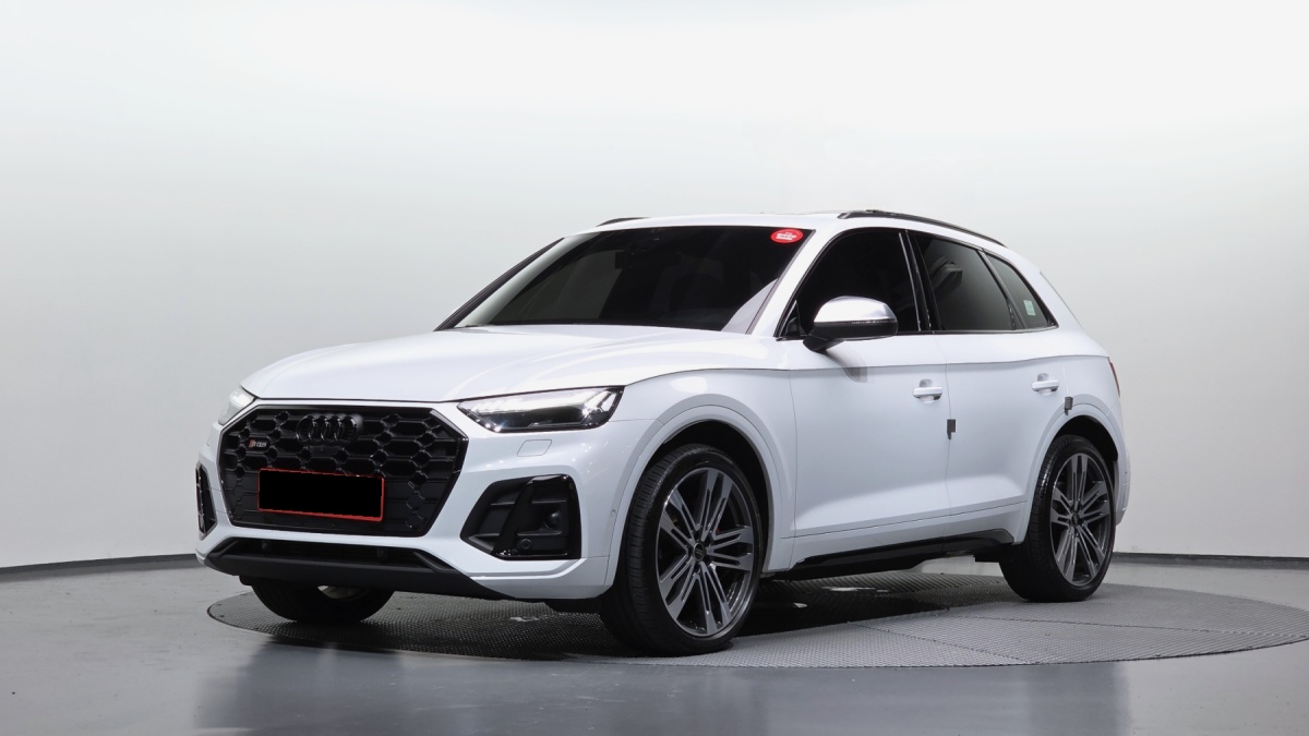 Audi SQ5, 2022 — купить в Саратове под ключ
