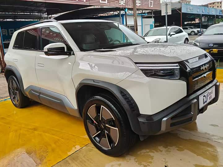 BYD FangChengBao Titanium 3 (Tai 3), 2025 — фото 3 из 9