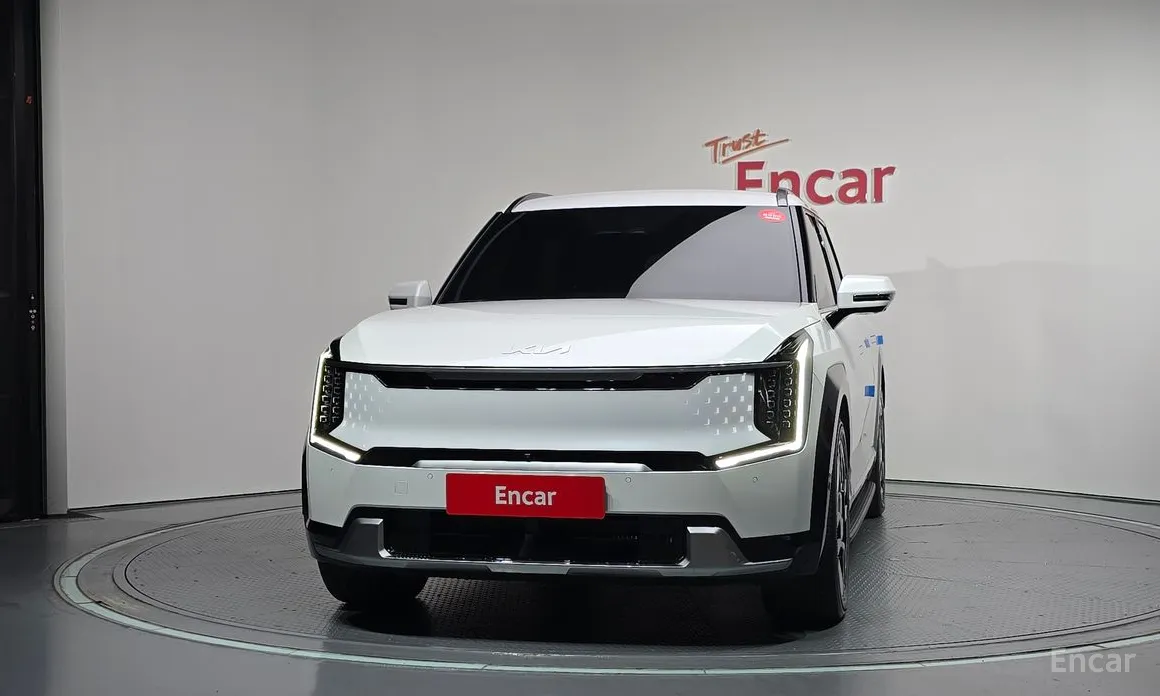 Kia EV9, 2023 — фото 3 из 12
