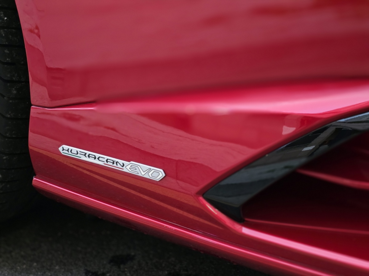 Lamborghini Huracan, 2023 — фото 8 из 12