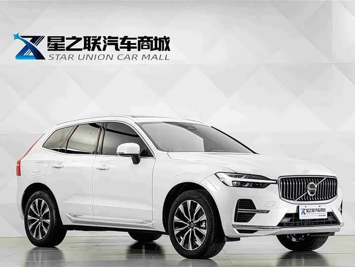 Volvo XC60, 2023 — фото 5 из 9