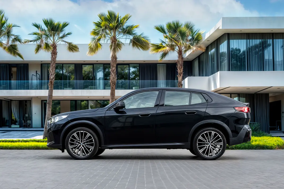 BMW X2, 2025 — фото 2 из 10