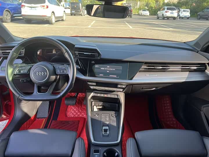 Audi A3, 2022 — фото 7 из 9