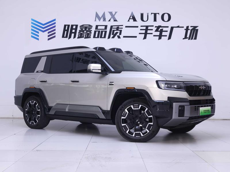 BYD FangChengBao Leopard 8, 2024 — фото 2 из 12