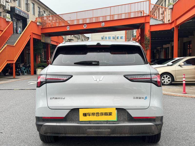 Wuling Starlight S, 2024 — фото 6 из 12