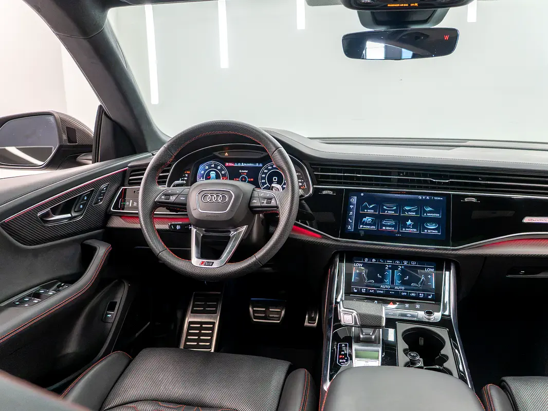 Audi RS Q8, 2024 — фото 8 из 10