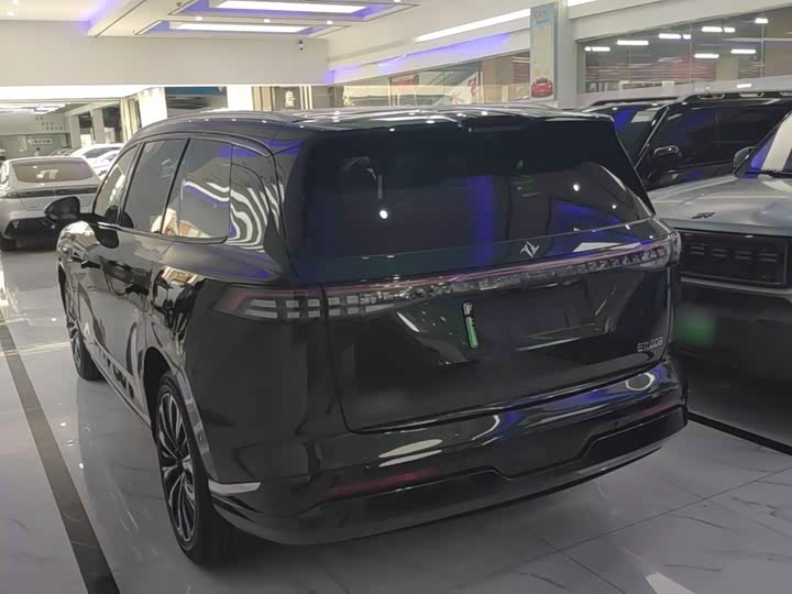 Dongfeng Yipai eπ 008, 2025 — фото 5 из 9