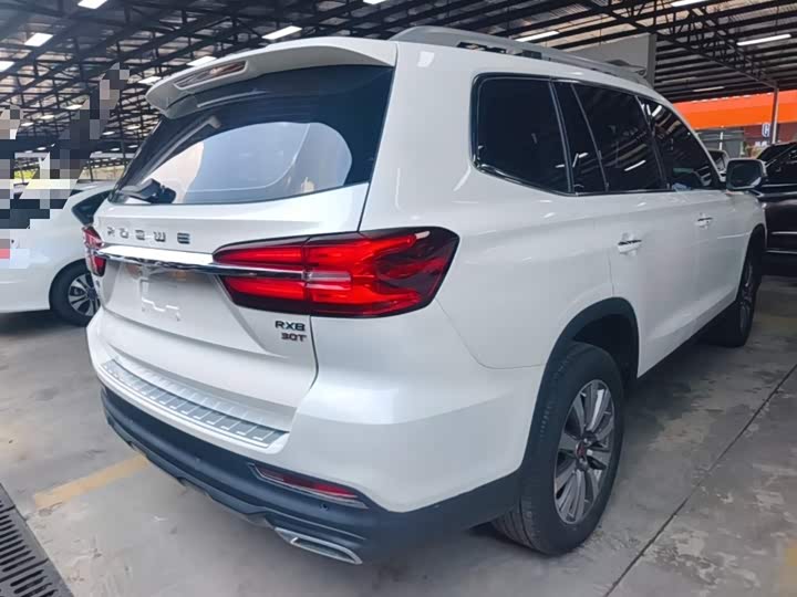 Roewe RX8, 2023 — фото 7 из 9