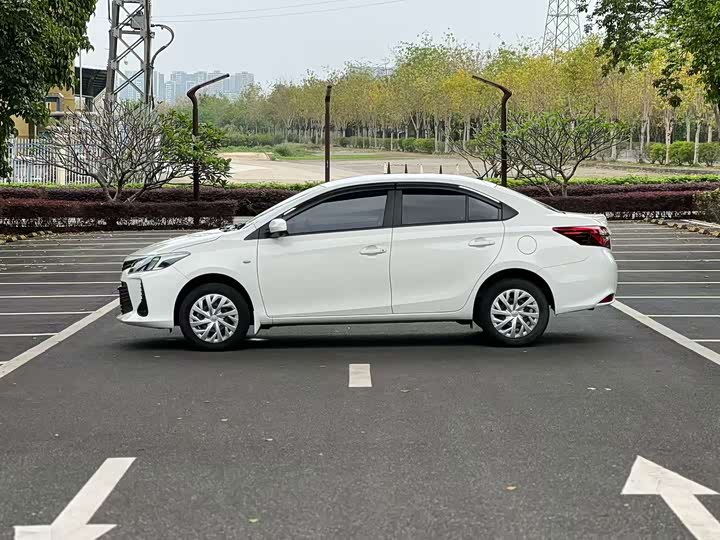 Toyota Vios, 2021 — фото 5 из 9