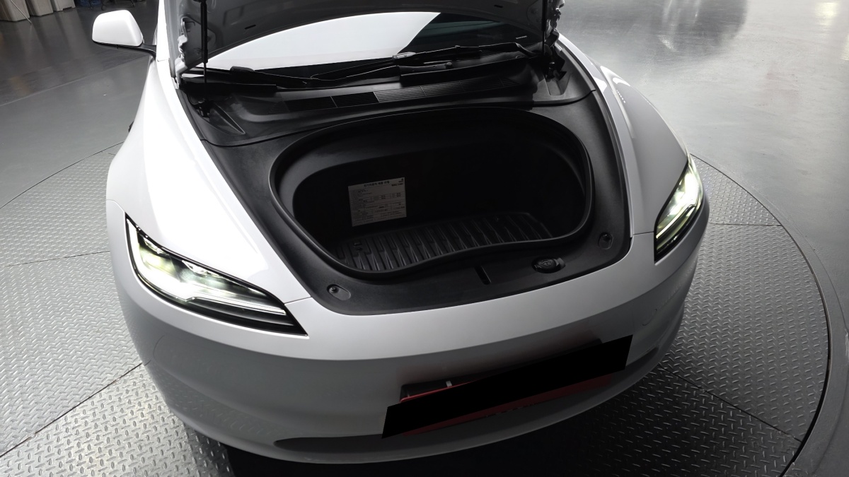 Tesla Model 3, 2024 — фото 6 из 12