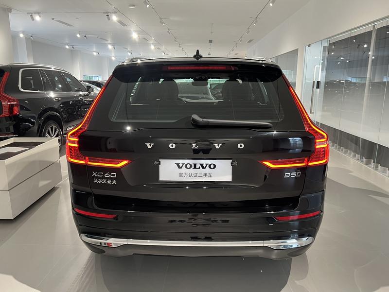 Volvo XC60, 2025 — фото 6 из 12