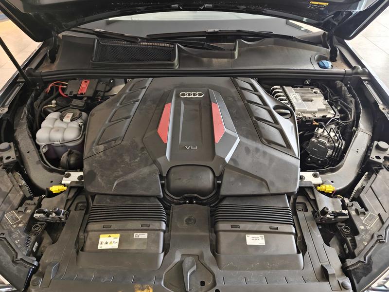 Audi SQ7, 2025 — фото 6 из 12