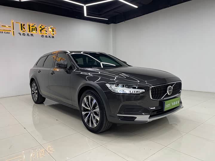Volvo V90, 2024 — фото 3 из 9