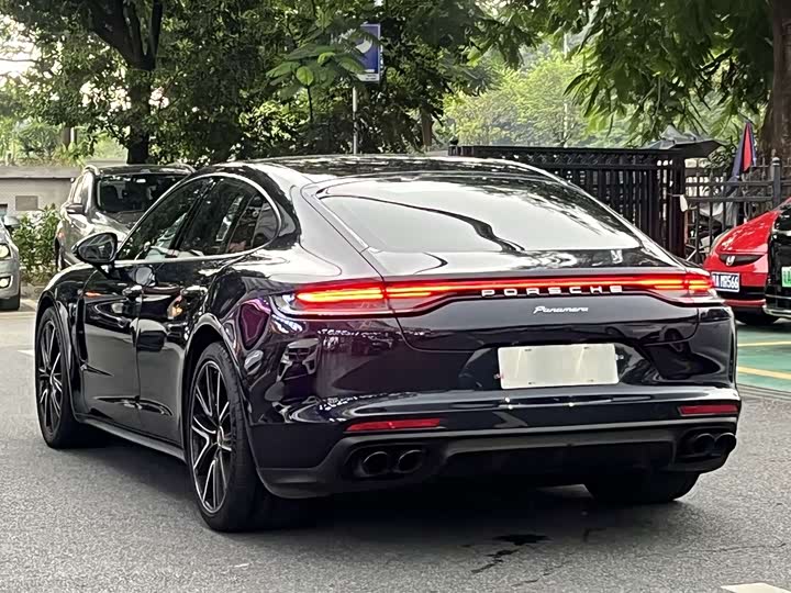 Porsche Panamera, 2022 — фото 4 из 9