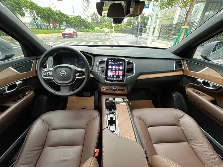 Volvo XC90, 2023 — фото 5 из 9