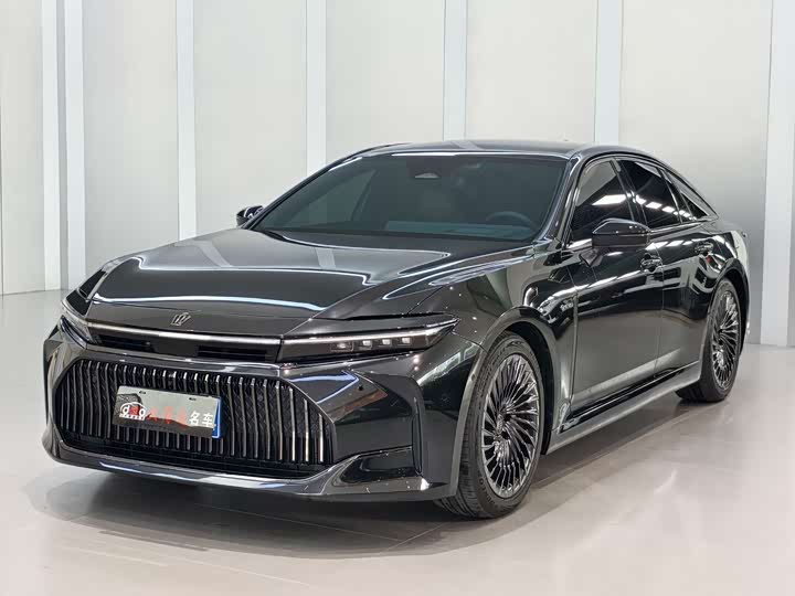 Toyota Crown Sedan, 2025 — купить в Туле под ключ