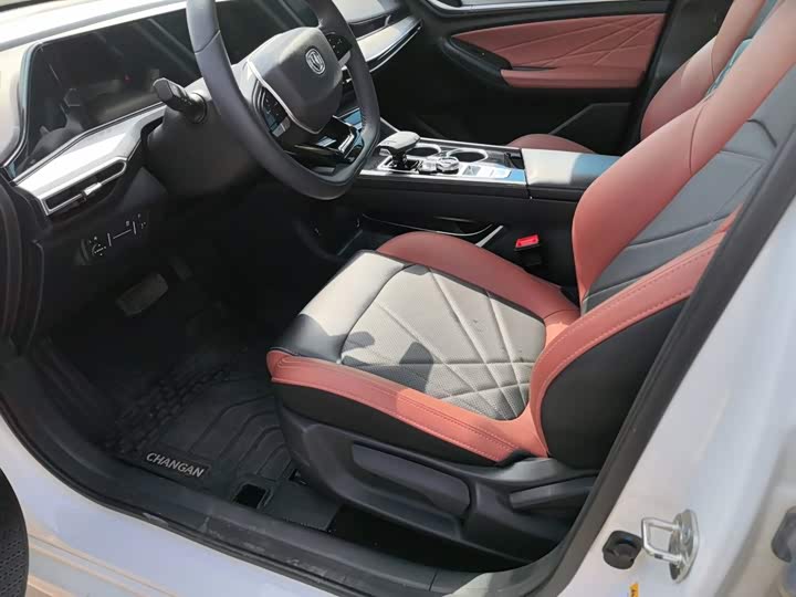Changan Eado Plus, 2022 — фото 8 из 9