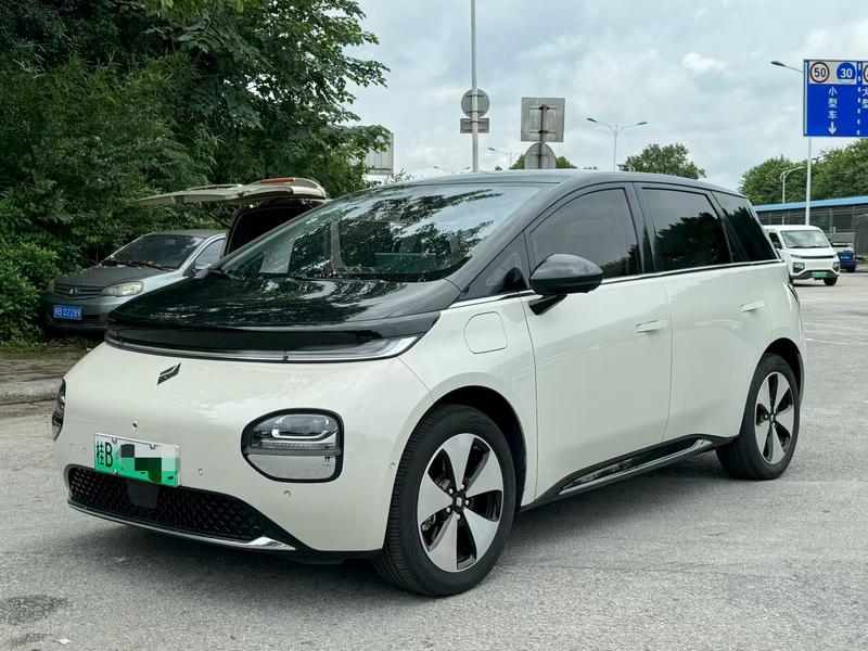 Baojun Yunduo, 2024 — купить в Пензе под ключ
