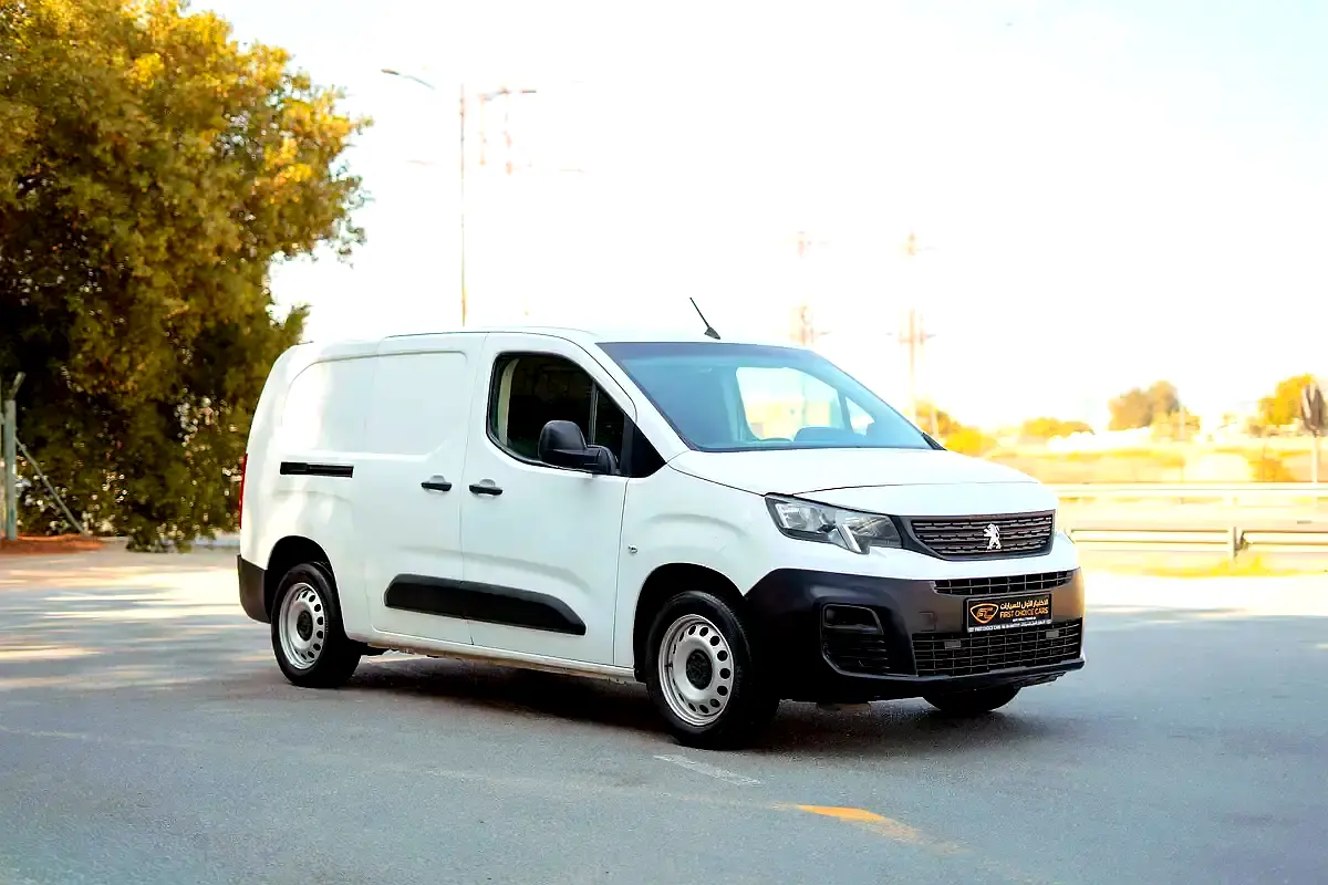 Peugeot Partner, 2022 — фото 2 из 10