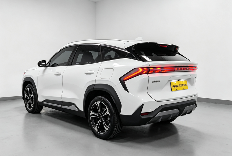 Geely Galaxy L7, 2023 — фото 5 из 12