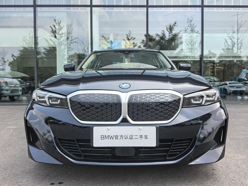 BMW i3, 2025 — фото 2 из 12