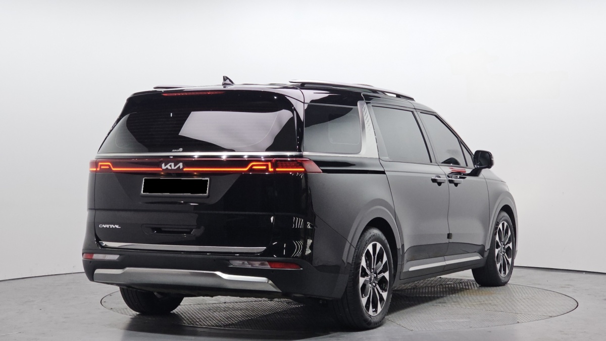 Kia Carnival, 2022 — фото 2 из 12